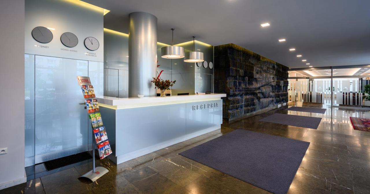 Hotel Lux Banská Bystrica Eksteriør bilde